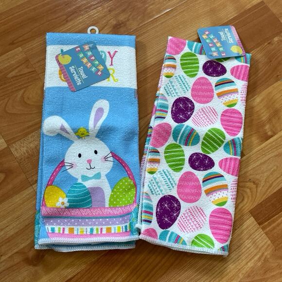 2 Easter kitchen Towels - Picture 1 of 1